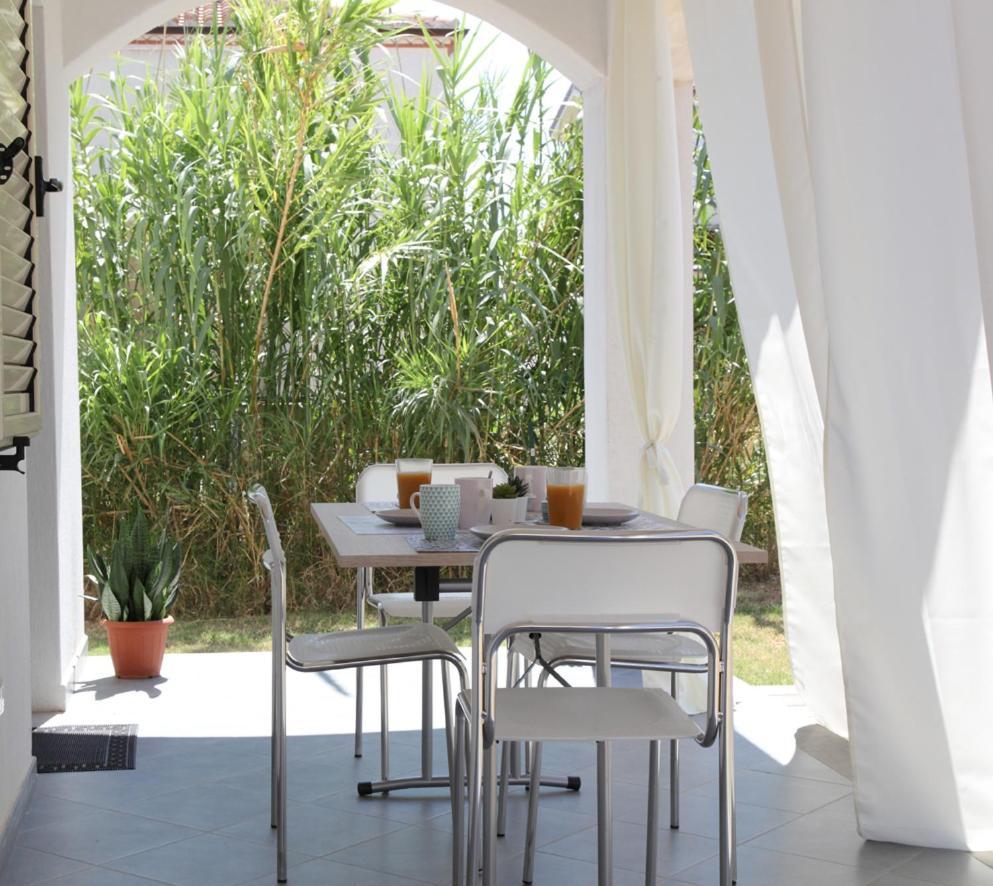 Casa Bianca Marea Lägenhet Santa Maria Navarrese Exteriör bild