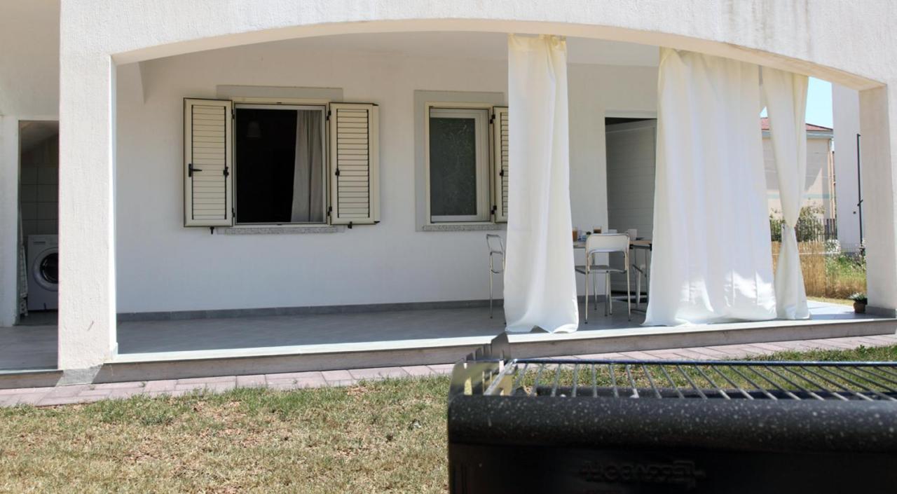 Casa Bianca Marea Lägenhet Santa Maria Navarrese Exteriör bild